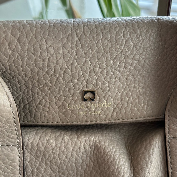 Kate Spade tassel purse - Picture 5 of 7